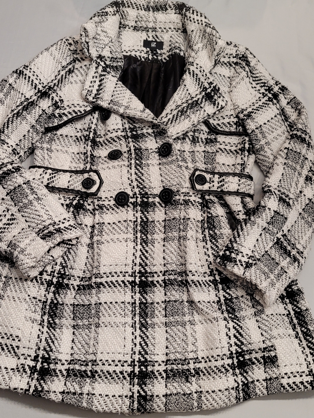 IZ Byer XL Black White Plaid Belted Peacoat Tweed Jacket
